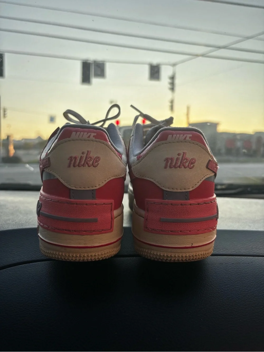 Nike stylish low